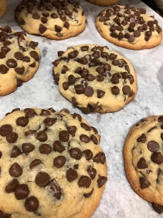 Chocolate Chip Cookie