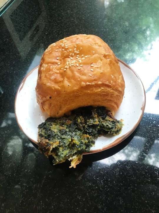 Spinach & Cheese Croissant