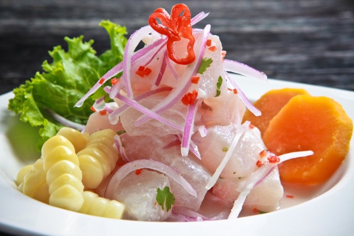 Tradicional Ceviche The sea (pescado)