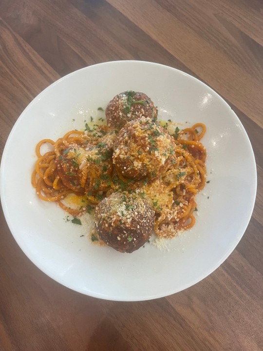 Spaghetti & meatballs