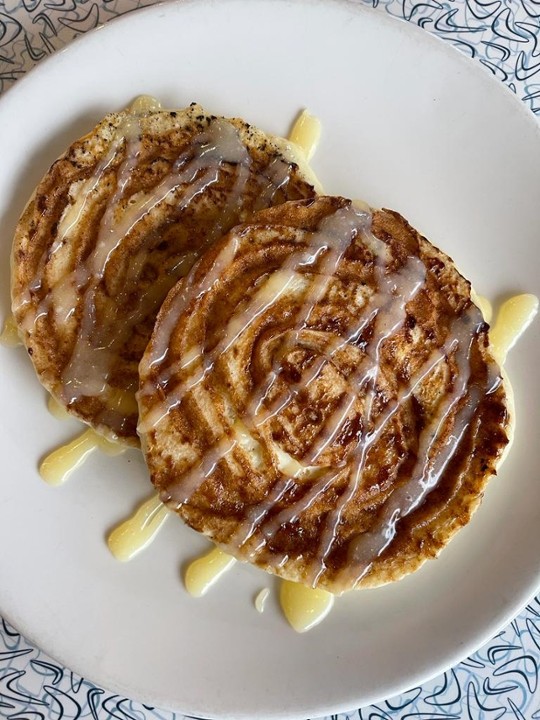 Cinnamon Bun Pancakes