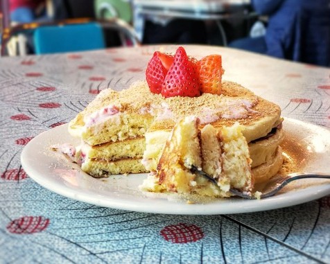 Strawberry Cheesecake Pancakes