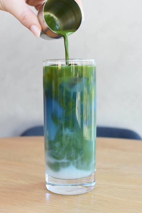 Iced Butterfly Matcha (16 oz)