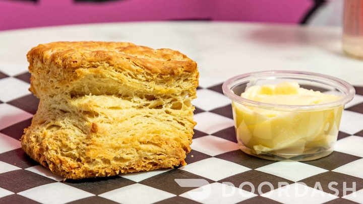 Homemade Buttermilk Biscuit with Butter