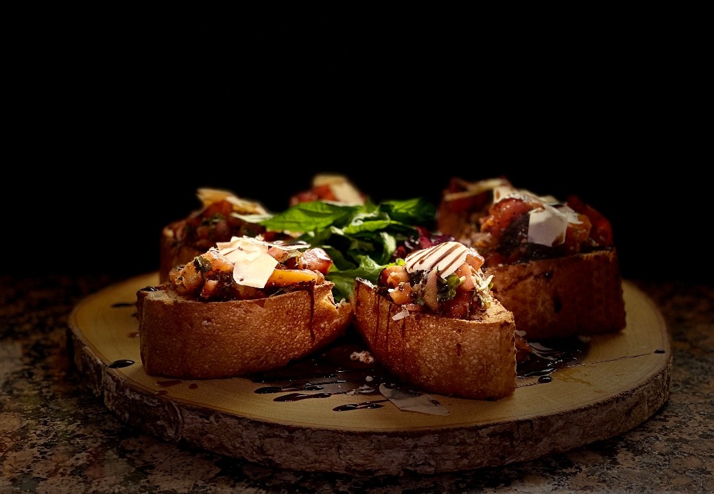 Capone's Italian Cucina | Toast