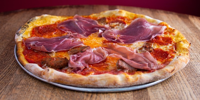 The Carne Mista Pizza 16"