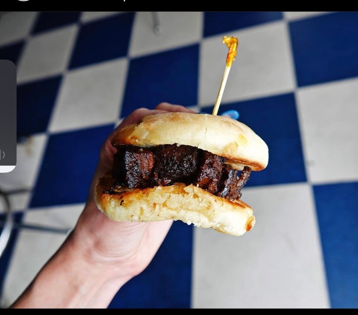 5 Burnt End Sliders