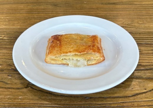 Pastelito Coconut