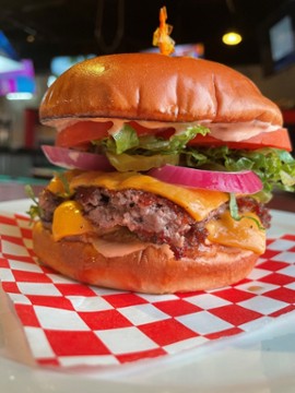 Hometown Sports Bar & Grill - Pearland