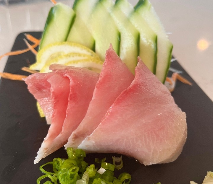 303 Hamachi Sashimi