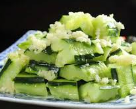 蒜泥黄瓜Marinated Cucumber
