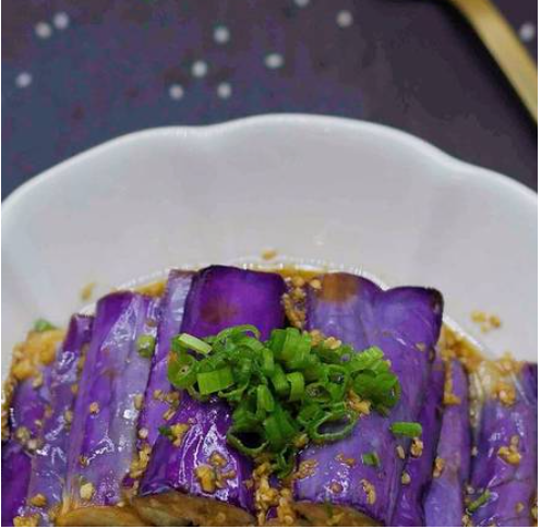 凉拌茄子Eggplant Salad