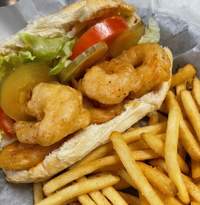Shrimp Po-boy w/ cajun fries