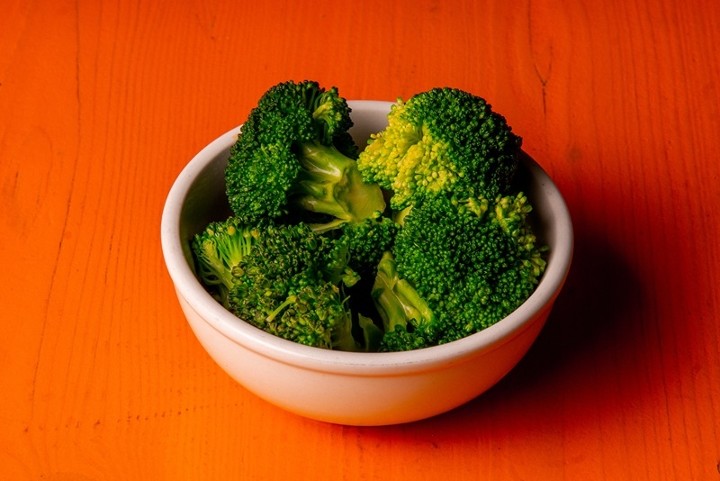 Steamed Broccoli w/ Biercheese