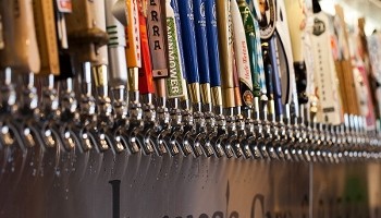 Krause's Cafe 148 S. Castell Ave