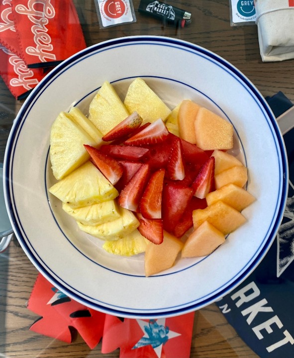 Seasonal Fruit Plate