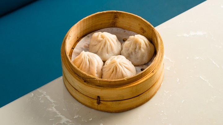 Pork Soup Dumpling (4)小笼包