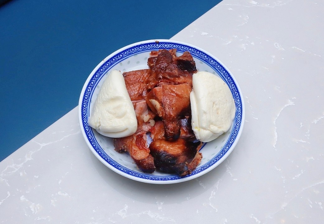 GF | Tea Smoke Duck樟茶鸭