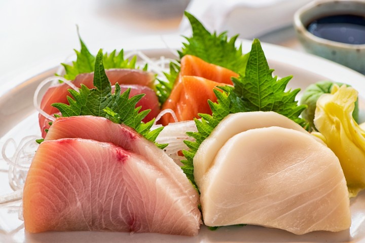 Sashimi Deluxe