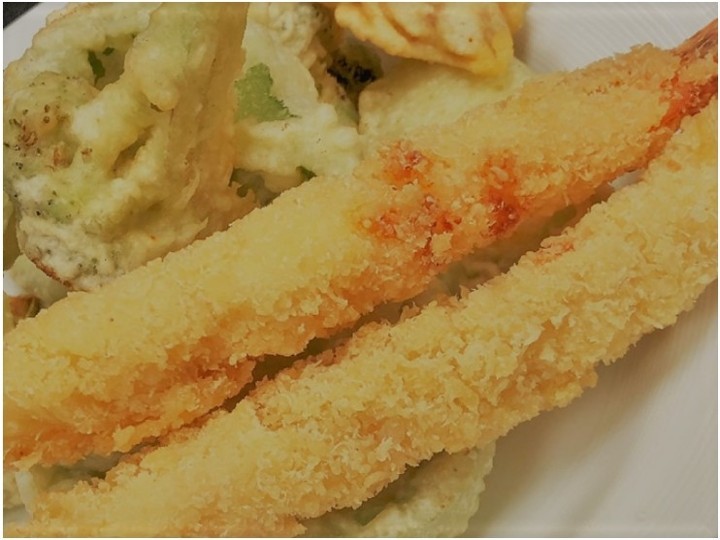 Shrimp & Vegetable Tempura 素菜虾甜不辣