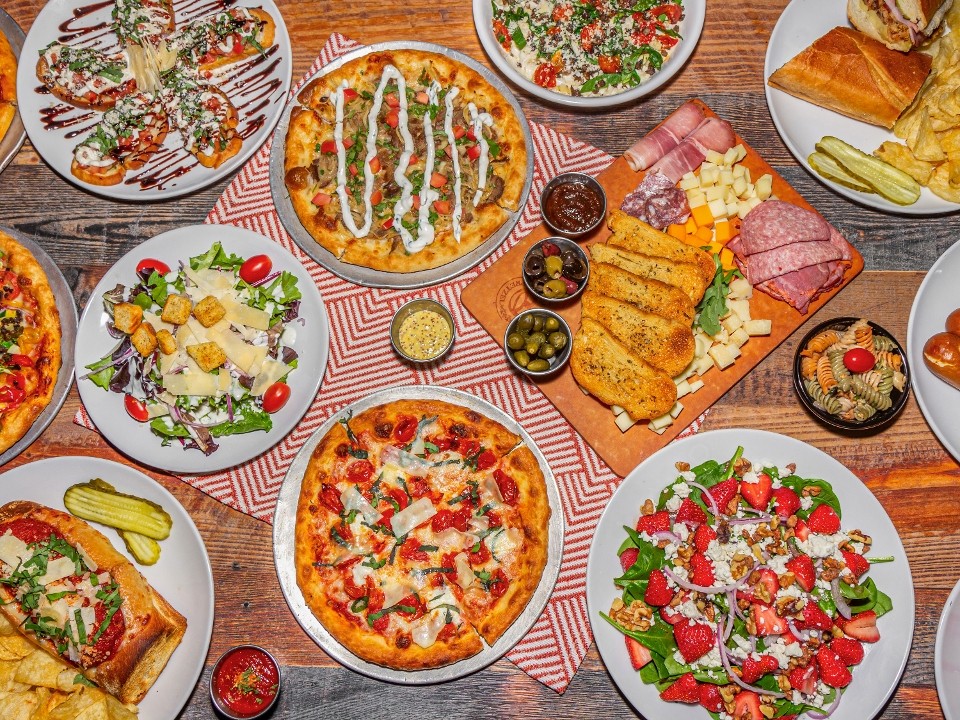 Martin City Pizza & Taproom - Lenexa