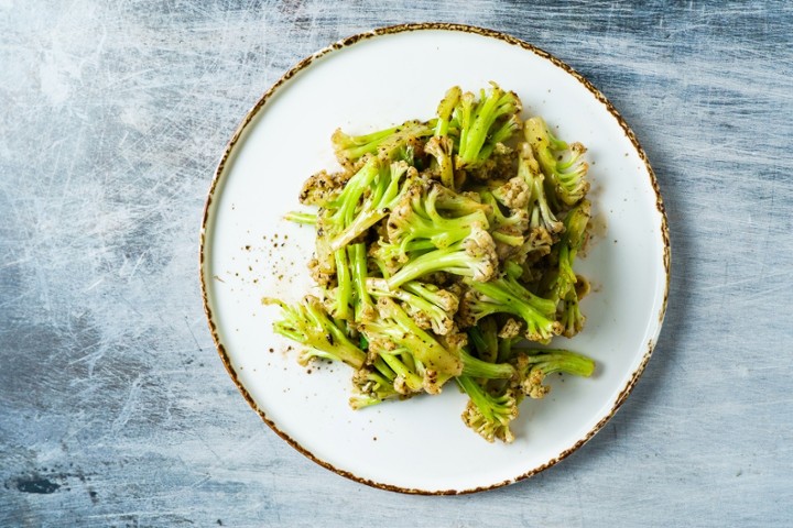 黑松露菜花 Cauliflower with Truffle Sauce