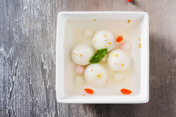 醪糟汤圆 Rice Balls In Rice Wine Soup