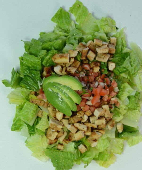 POLLO ASADO SALAD