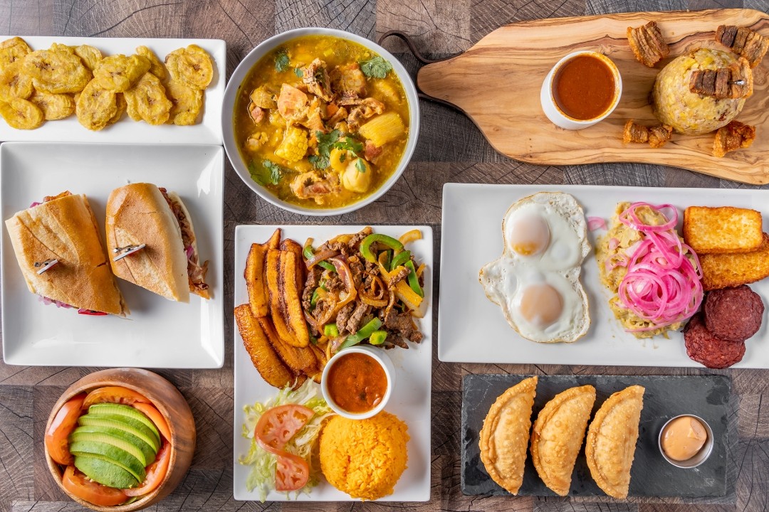 El Castillo De Jagua Restaurant