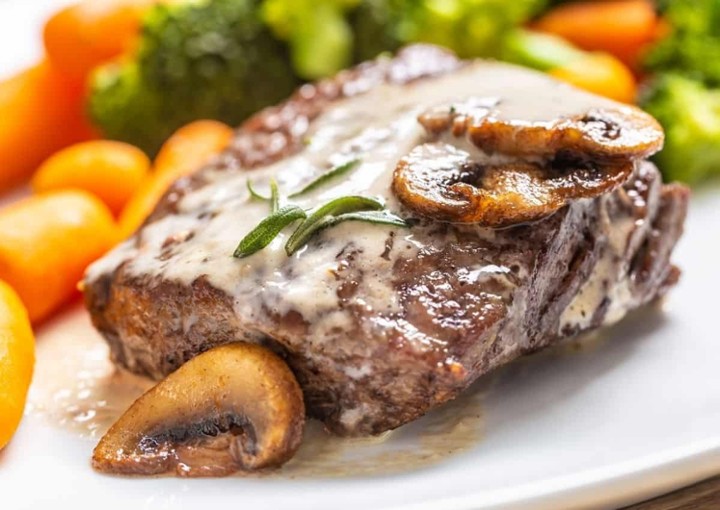 Sirloin Steak in Mushroom Sauce