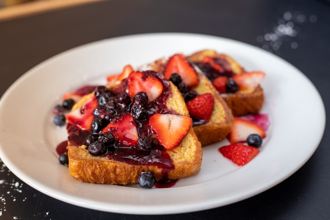1/2 VERY BERRY STUFFED FRENCH TOAST