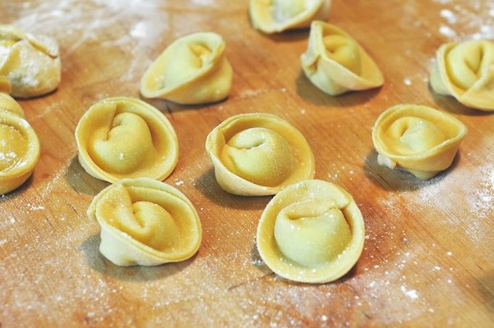 Cheese Tortellini Pasta Primavera Salad w/ Vinaigrette (5 portions)