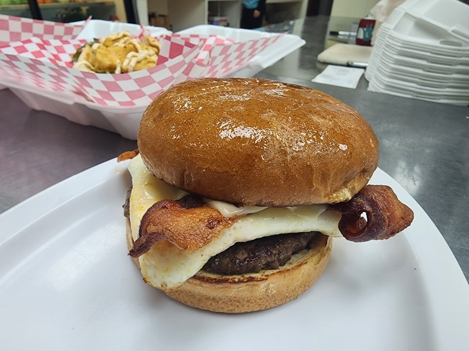 Breakfast Burger w/ Bacon