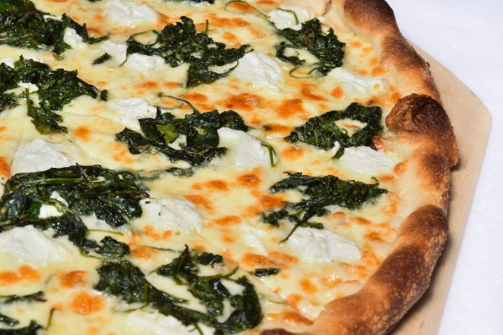 White w/ Spinach & Garlic Pie