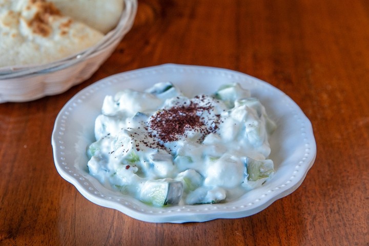 Zabadi Salad