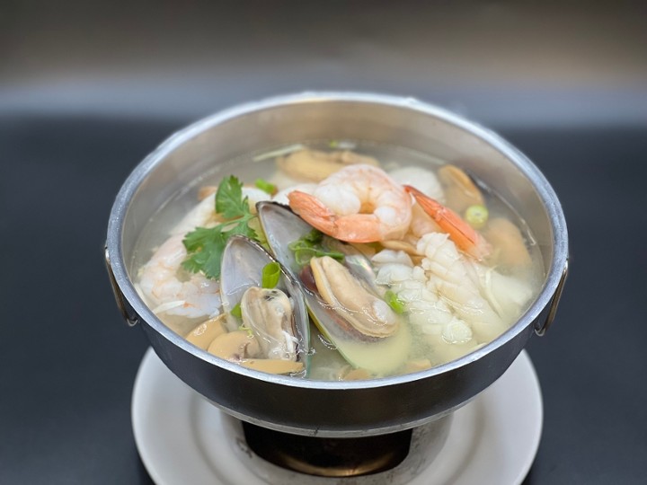 SEAFOOD SOUP