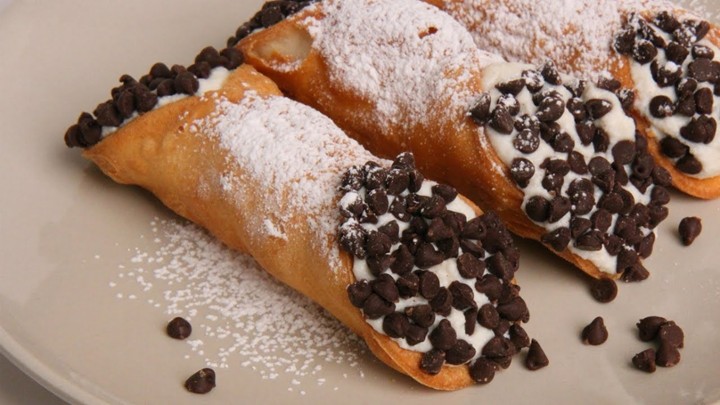 Cannoli SHELL with Cannoli Cream