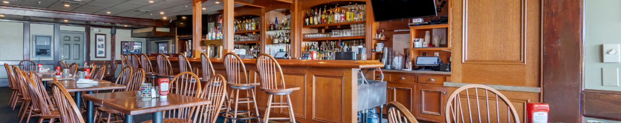 Union Bluff Grill & Pub 8 Beach Street