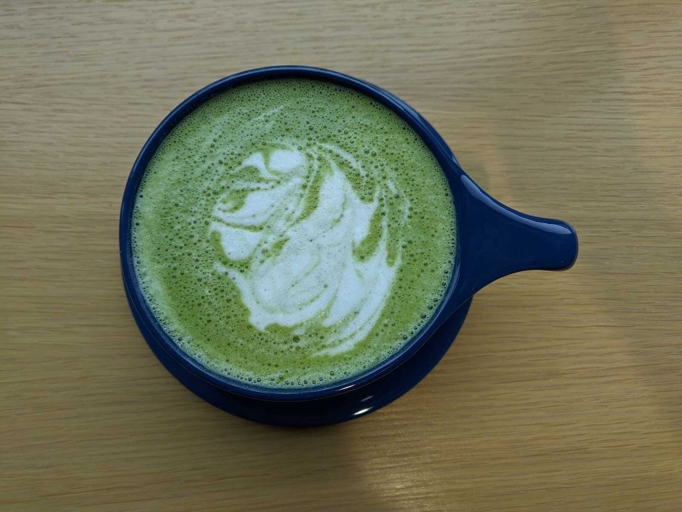 Matcha Green Tea Latte 12 Oz