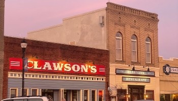 Clawson's 1905 425 Front Street