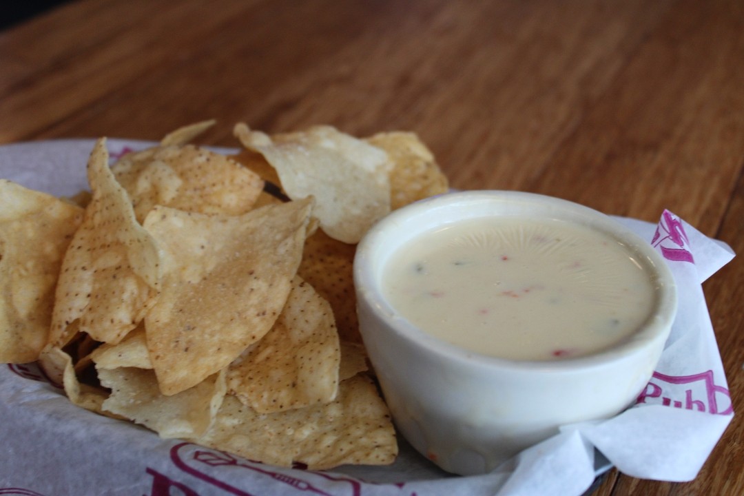 Queso N Chips