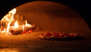 Pearl St. Pizza 159 North Main Street