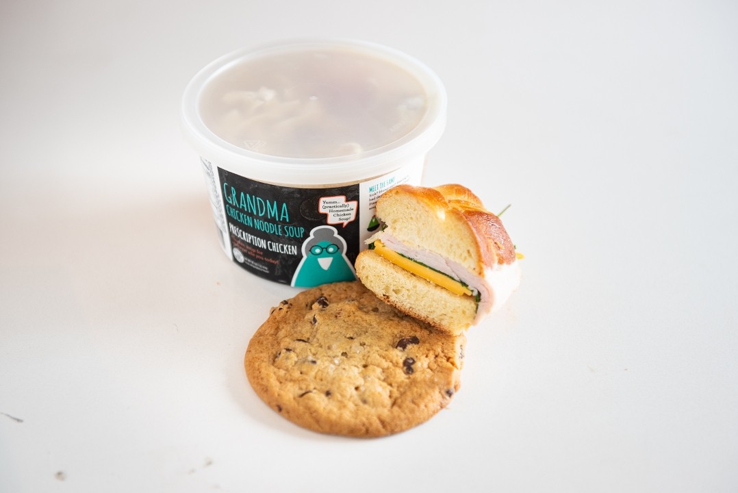 Small Soup, Slider and Cookie Combo