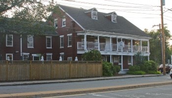 Stone’s Public House 179 Main St