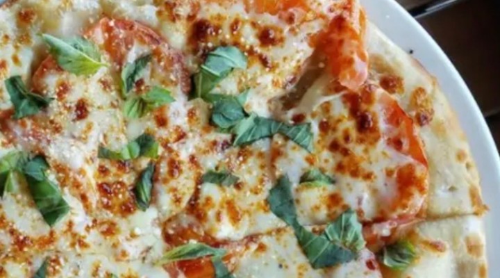 Gluten Free Margherita Pizza