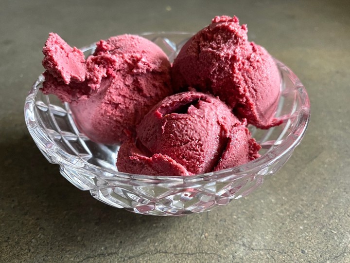 Boysenberry Ice Cream Pint