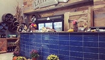 Latitude 42° Brewing Company - Oshtemo
Brewery - Kitchen - Distilery