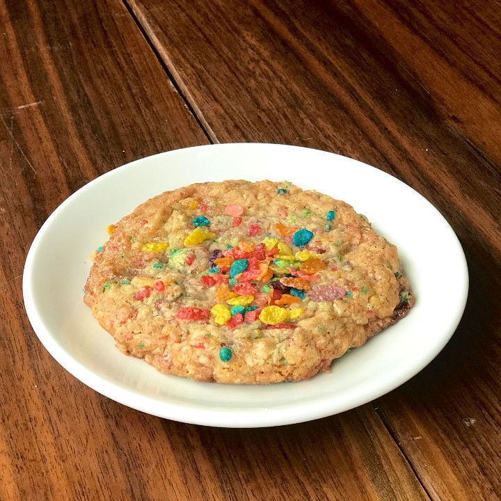 Fruity Pebble Marshmallow Cookie