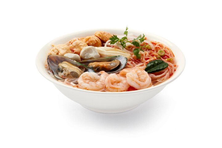 P8: Thai Seafood Pho