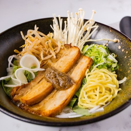 Shiro Tonkotsu